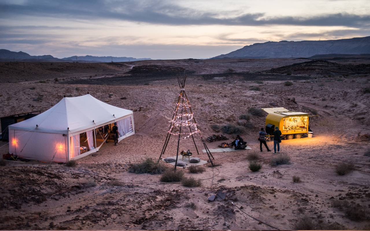 glamping israel POP UP OASIS DESERT GLAMPING IN ISRAEL