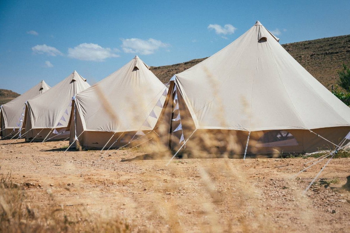 glamping israel in the desert