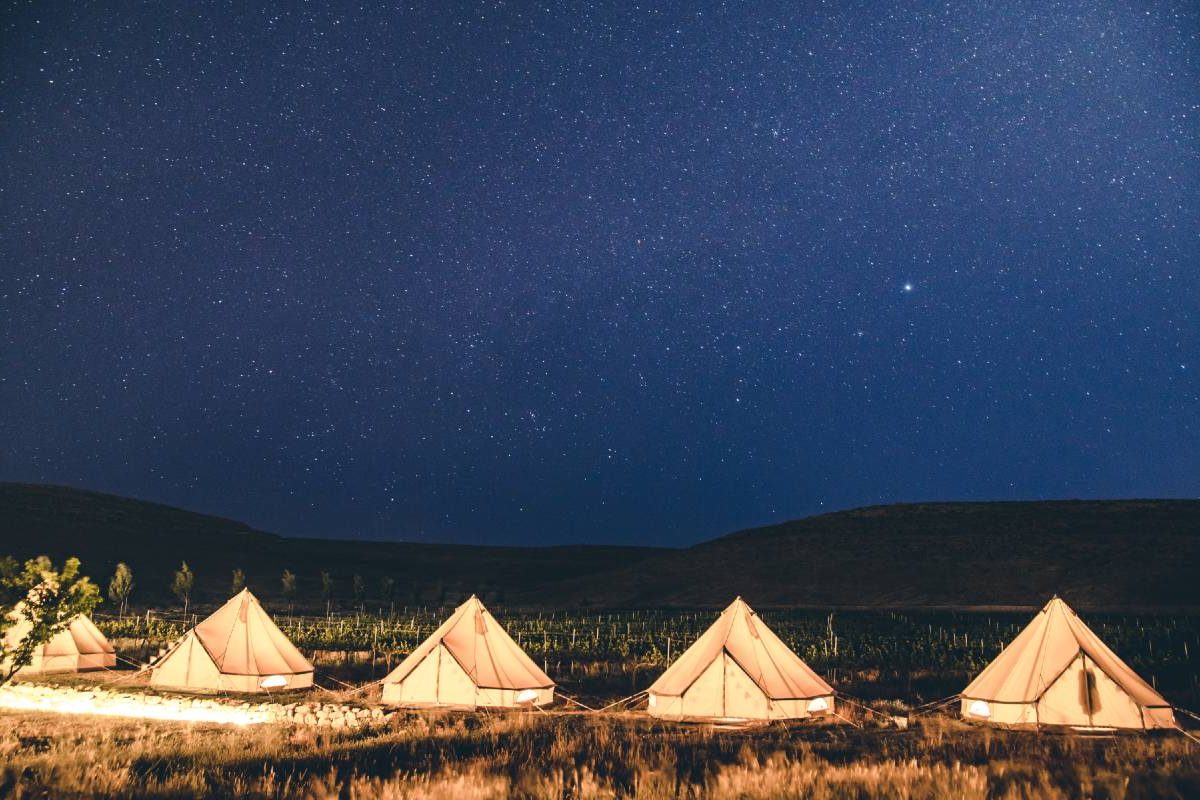 glamping israel in the desert